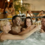 Nyd bobler i spa på minicruise
